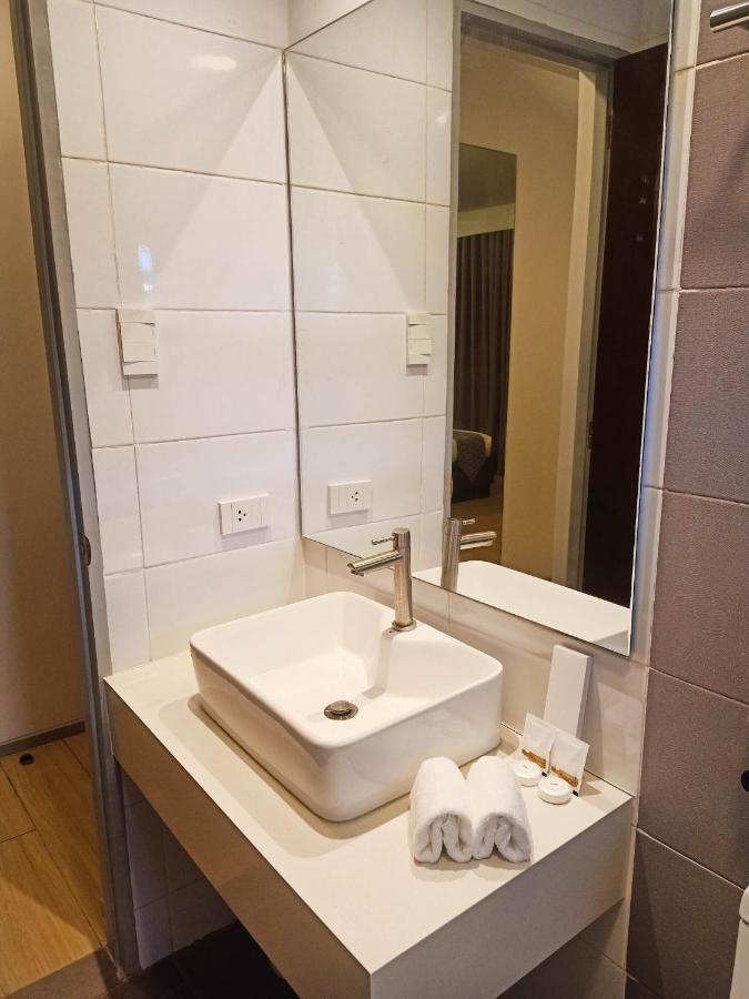 Inncity Hotel Calbayog Zewnętrze zdjęcie